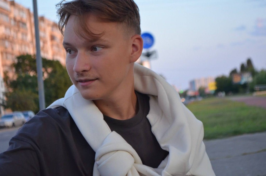 Денис Коробка